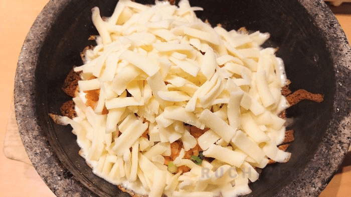 焼肉きんぐ韓国ポチャ チーズかけ放題 石焼マグマチャーハン